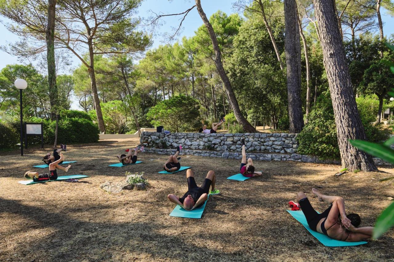 Отель Belambra Clubs La Colle-Sur-Loup - Les Terrasses De Saint-Paul De Vence Экстерьер фото